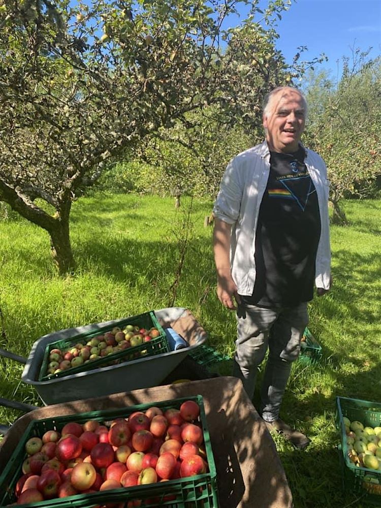 Introduction to Agroforestry and tour with Phil